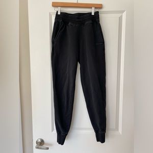 Outdoor Voices joggers